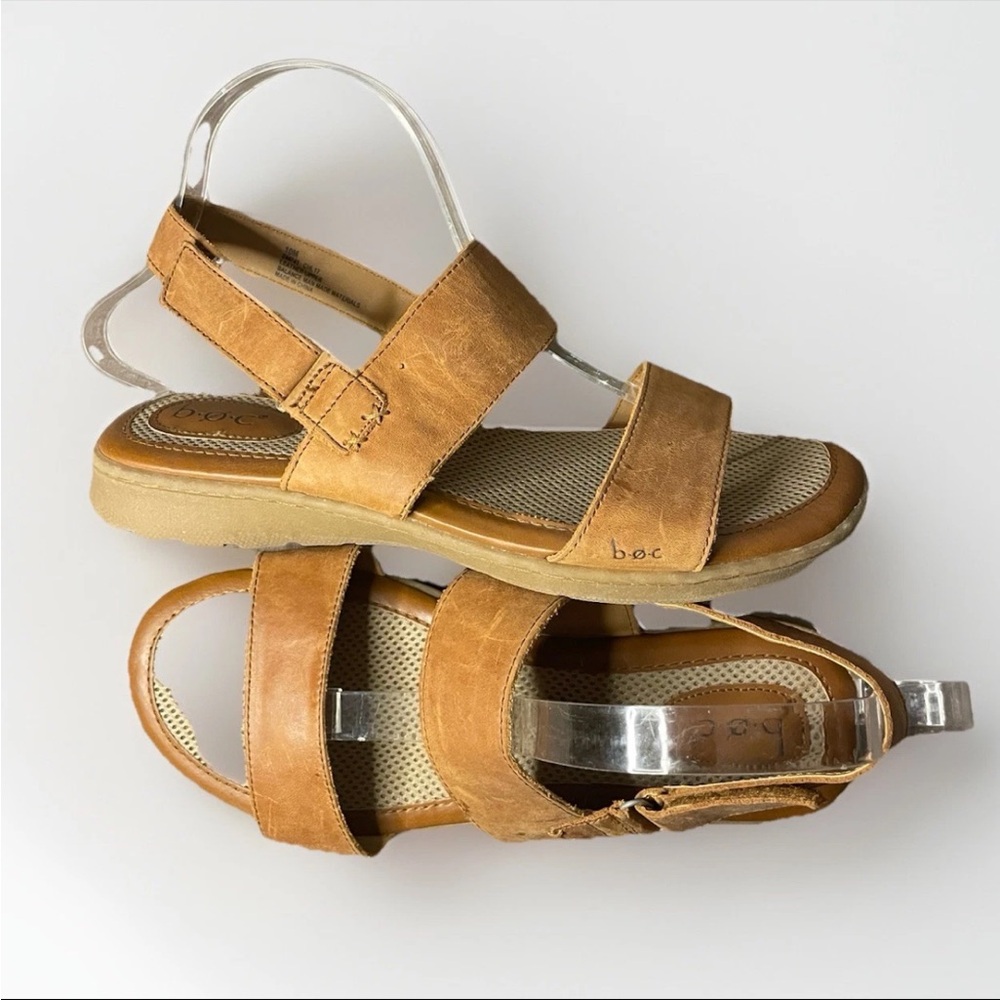 Born b.o.c. Tagum Brown Leather Sandals 10 Casual Comfy Contemporary